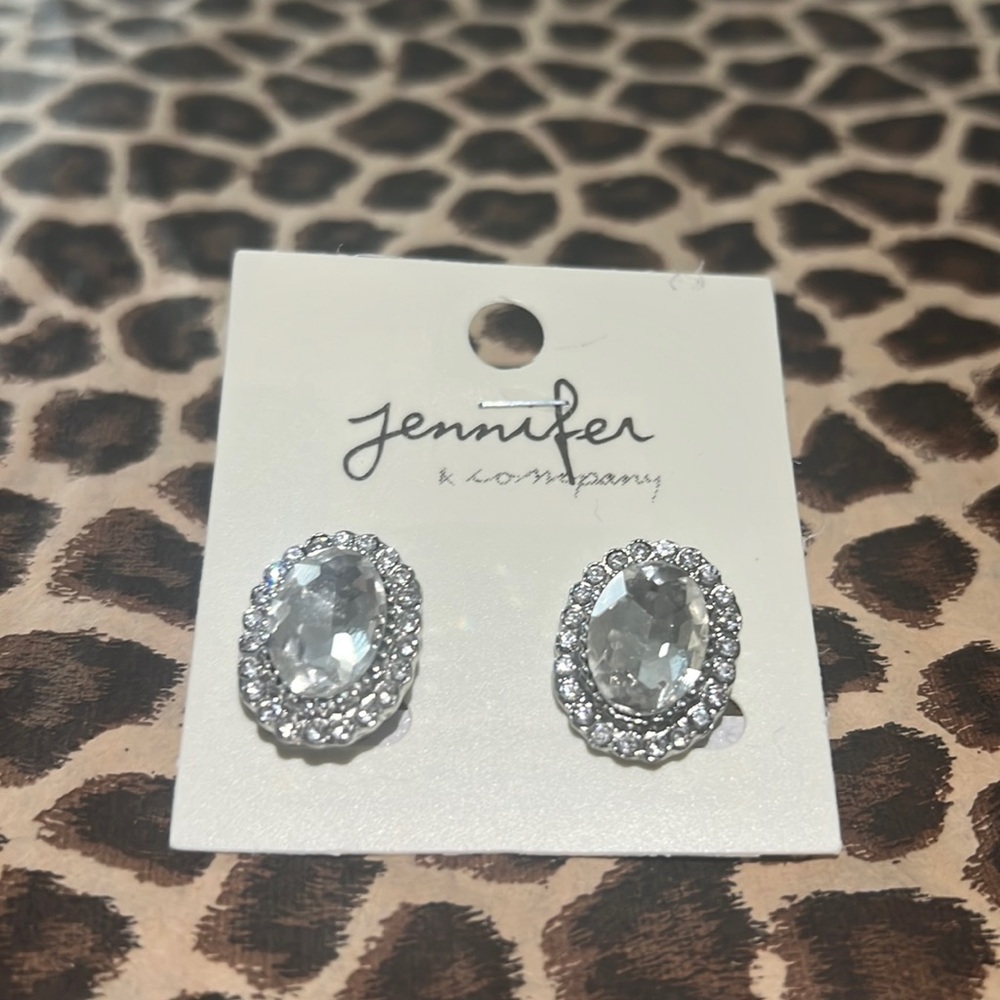 Callie stud- Clear